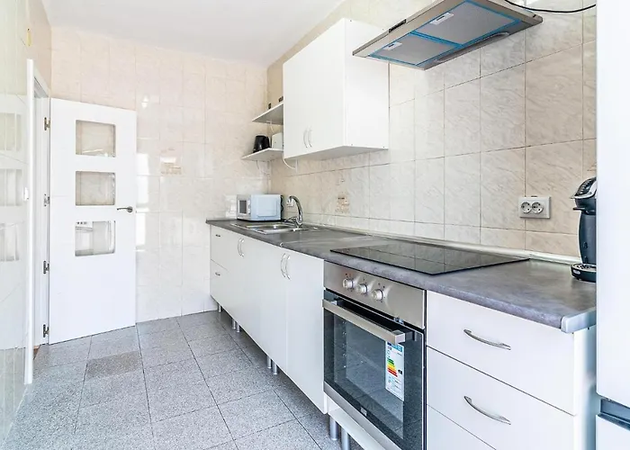 Gorgeous In With Wifi Apartment