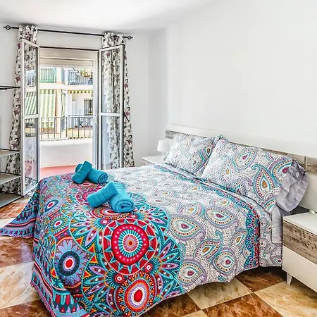 3 Bedroom Cozy Apartment In Cordoba Córdoba